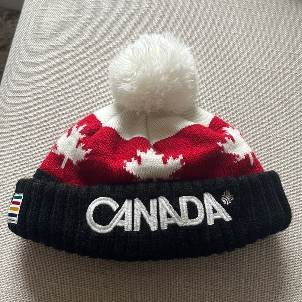 Hudson’s Bay CANADA hat